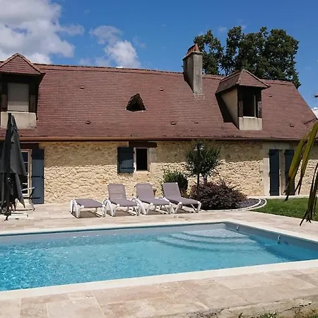 Sejour Authentique En Dordogne Avec Piscine Дом отдыха Saint-Georges-de-Monclard