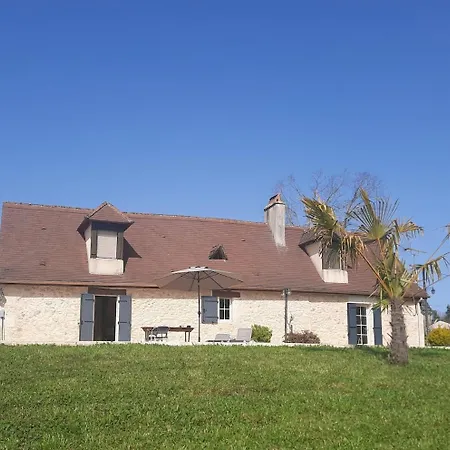 Sejour Authentique En Dordogne Avec Piscine *