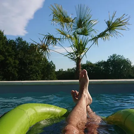 Sejour Authentique En Dordogne Avec Piscine * Saint-Georges-de-Monclard