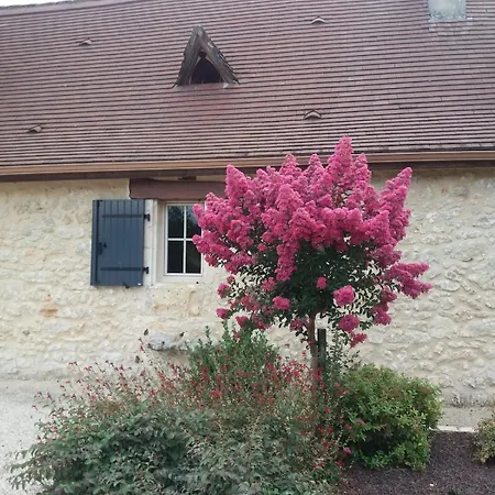 Дом отдыха Sejour Authentique En Dordogne Avec Piscine